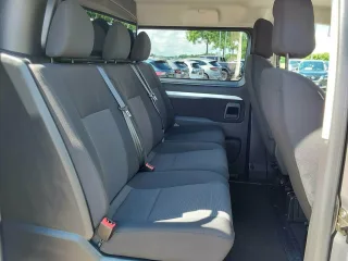 OPEL VIVARO-E – Fahrzeugbild 12