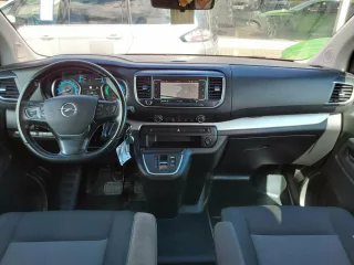 OPEL VIVARO-E – Fahrzeugbild 14