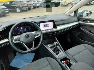 VW Golf – Fahrzeugbild 12
