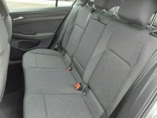 VW Golf – Fahrzeugbild 9