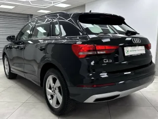 AUDI Q3 – Fahrzeugbild 4