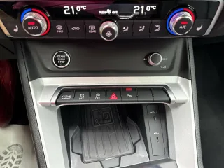 AUDI Q3 – Fahrzeugbild 9