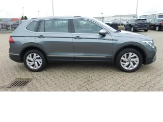 VW Tiguan – Fahrzeugbild 2