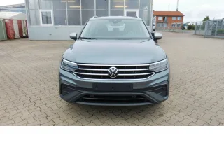 VW Tiguan – Fahrzeugbild 3