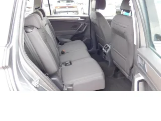 VW Tiguan – Fahrzeugbild 12
