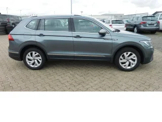 VW Tiguan – Fahrzeugbild 2