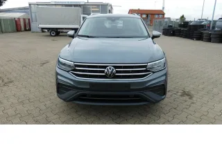 VW Tiguan – Fahrzeugbild 3