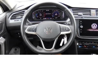 VW Tiguan – Fahrzeugbild 8