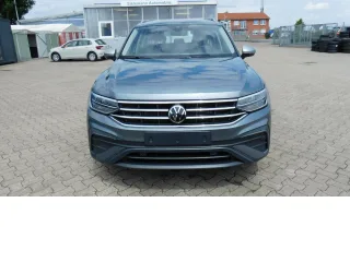 VW Tiguan – Fahrzeugbild 3