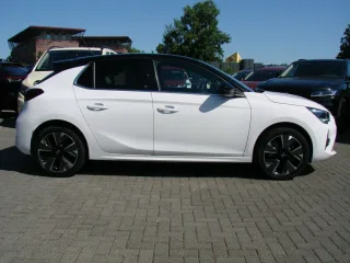 OPEL Corsa-e – Fahrzeugbild 4