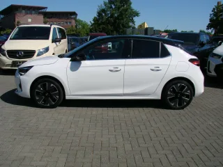 OPEL Corsa-e – Fahrzeugbild 5