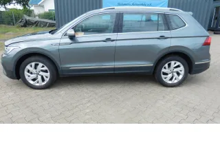VW Tiguan – Fahrzeugbild 1