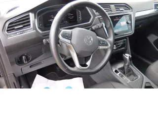 VW Tiguan – Fahrzeugbild 10