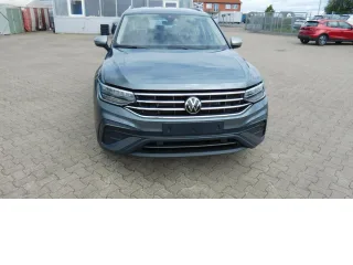 VW Tiguan – Fahrzeugbild 4