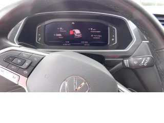 VW Tiguan – Fahrzeugbild 5