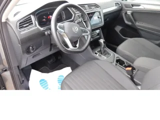 VW Tiguan – Fahrzeugbild 8