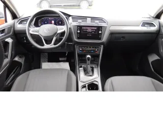VW Tiguan – Fahrzeugbild 8