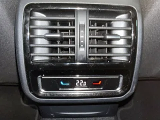 VW Passat – Fahrzeugbild 12