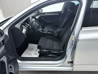 VW Passat – Fahrzeugbild 5