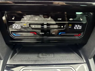VW Passat – Fahrzeugbild 9