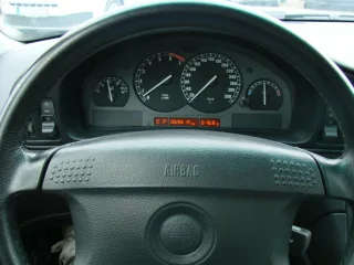 BMW 850 – Fahrzeugbild 11