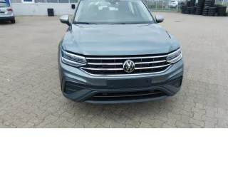 VW Tiguan – Fahrzeugbild 4