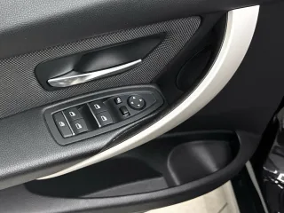 BMW 318d – Fahrzeugbild 11