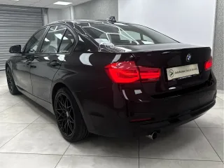 BMW 318d – Fahrzeugbild 4