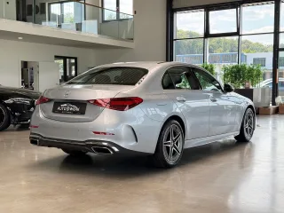 MERCEDES-BENZ C 180 – Fahrzeugbild 11