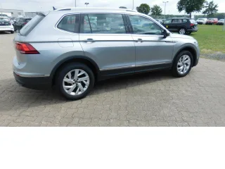 VW Tiguan – Fahrzeugbild 3