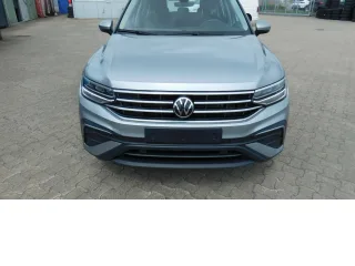 VW Tiguan – Fahrzeugbild 4