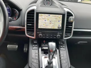 PORSCHE Cayenne – Fahrzeugbild 7