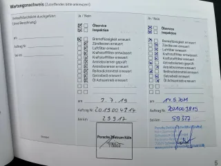 PORSCHE Cayenne – Fahrzeugbild 8