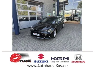 SUZUKI Swace – Fahrzeugbild 1