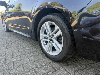 SUZUKI Swace – Fahrzeugbild 6