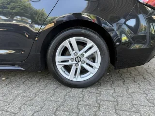 SUZUKI Swace – Fahrzeugbild 7