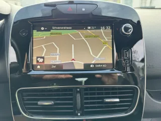 RENAULT Clio – Fahrzeugbild 7