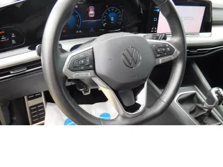 VW Golf – Fahrzeugbild 8