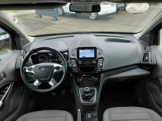 FORD Grand – Fahrzeugbild 14