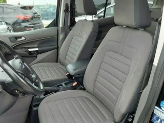 FORD Grand – Fahrzeugbild 7