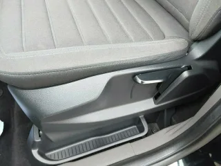 FORD Grand – Fahrzeugbild 8
