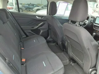 FORD Focus – Fahrzeugbild 14