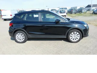 SEAT Arona – Fahrzeugbild 2