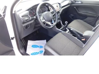 VW T-Cross – Fahrzeugbild 8