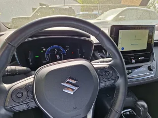 SUZUKI SWACE – Fahrzeugbild 6