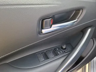 SUZUKI SWACE – Fahrzeugbild 9
