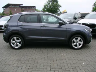 VW T-Cross – Fahrzeugbild 4