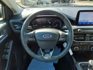 FORD Focus – Fahrzeugbild 13