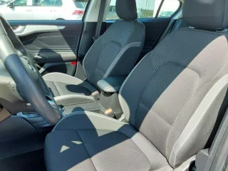 FORD Focus – Fahrzeugbild 6