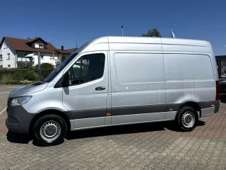 MERCEDES-BENZ Sprinter – Fahrzeugbild 3